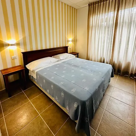 Giardino Hotel Follonica