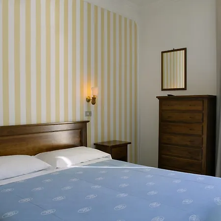 Giardino Hotel Follonica